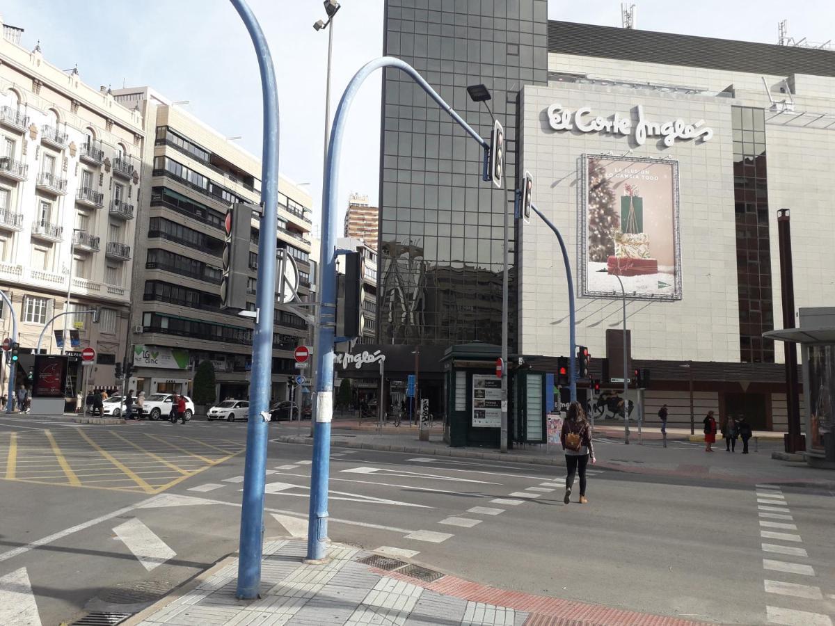 Eve ,Estacion Central Alicante Exterior photo
